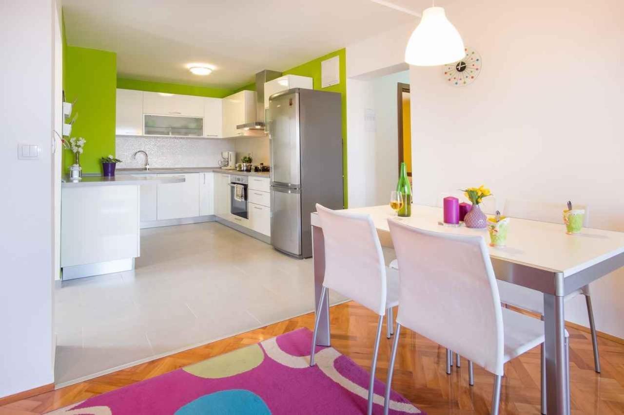 Apartments In Vrbnik/Insel Krk 36002 ภายนอก รูปภาพ